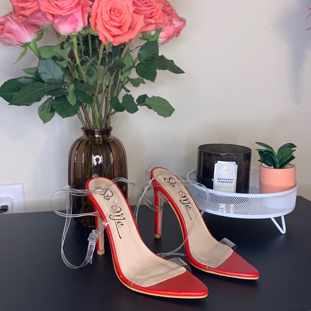High heels - Picture 4 of 7